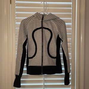 lululemon zip up hooded jacket